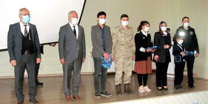 Araban’da İstiklal Marşı’nın Kabulü ve Mehmet Akif Ersoy’u anma programı G4