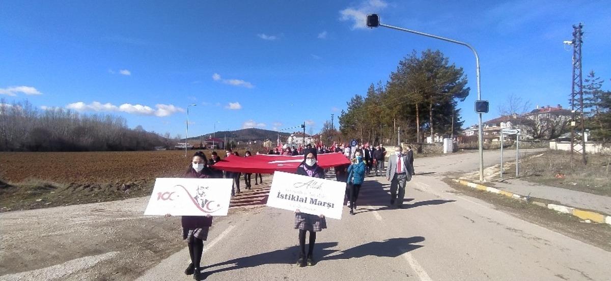 Bağımsızlığın simgesi İstikl&acirc;l Marşı, Daday&rsquo;da kutlandı