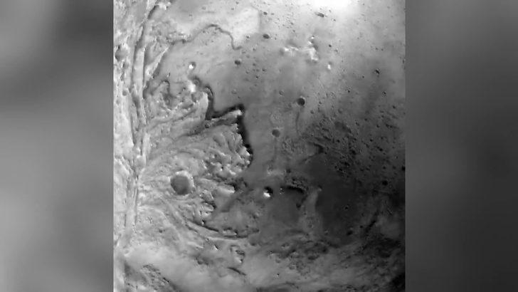 NASA, Perseverance aracının iniş anına ilişkin yeni görüntü yayınladı G3