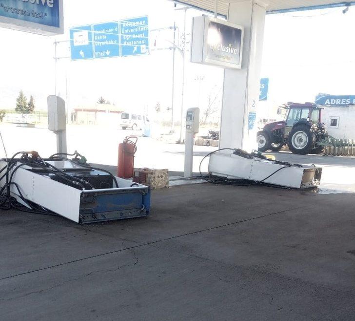 Şiddetli rüzgar hayatı olumsuz etkiliyor G1