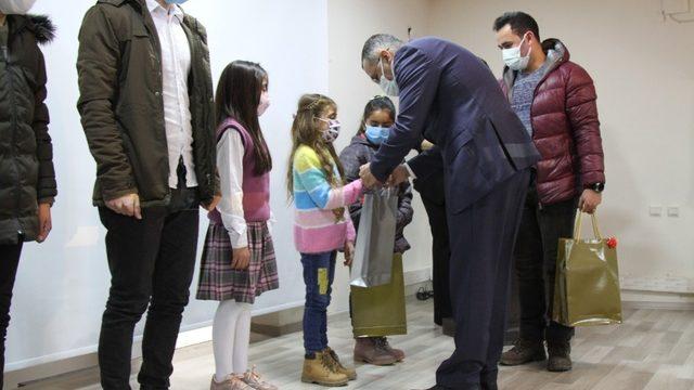 Özalp ilçesinde ‘İstiklal Marşı’nı Güzel Okuma Yarışması’ düzenlendi