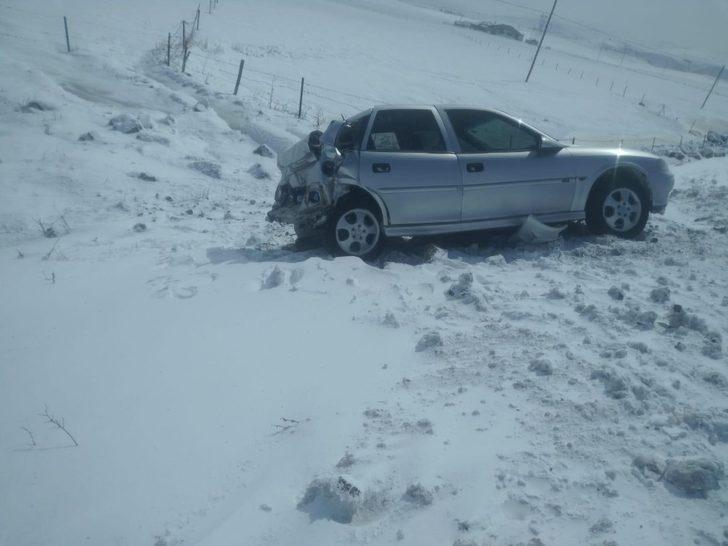 Bingöl’de trafik kazası:4 yaralı G2