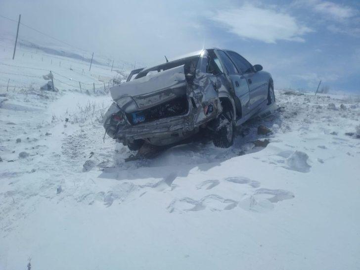 Bingöl’de trafik kazası:4 yaralı G3