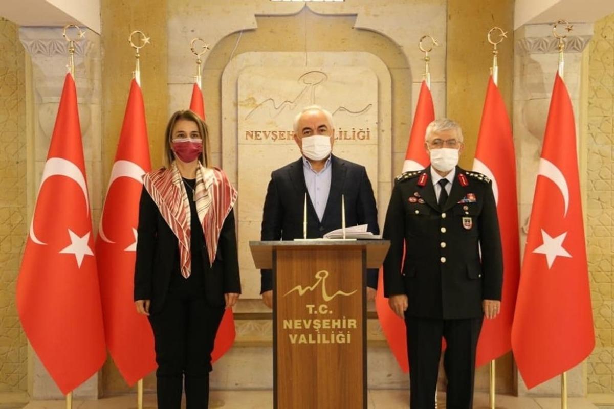 İ&ccedil;işleri Bakan Yardımcısı Ersoy ve Jandarma Genel Komutanı, Vali Becel&rsquo;i ziyaret etti