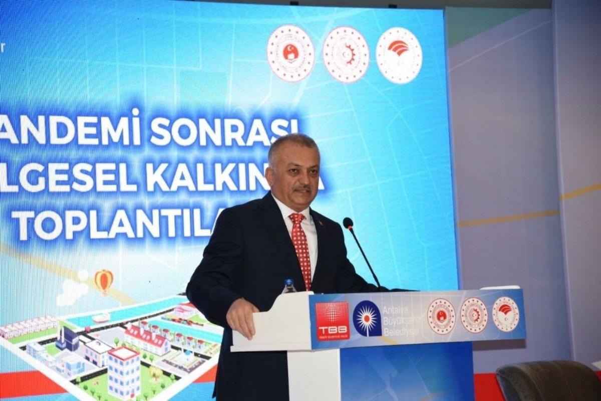 Vali Yazıcı: " Antalya yeni rekorlar kıracak"