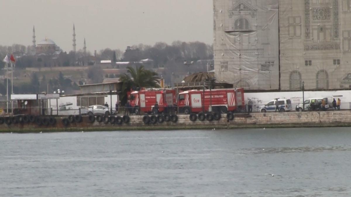 Haydarpaşa Garı&rsquo;nda korkutan at&ouml;lye yangını