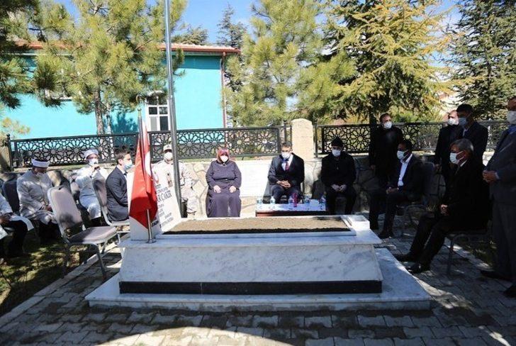 Şehit Uzman Çavuş Yaşar Çakır dualarla anıldı G3