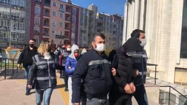 Edremit&rsquo;te fuhuş operasyonu 1