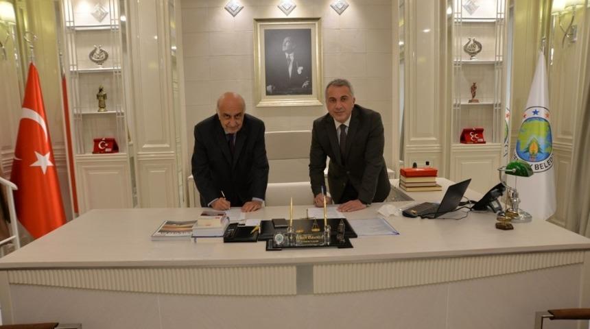 Hendek&rsquo;te OSB ile imzalar atıldı