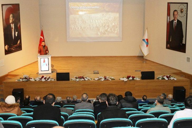 AİÇÜ’de ‘Mehmet Akif ve Milli Ses’ konferansı gerçekleştirildi G3