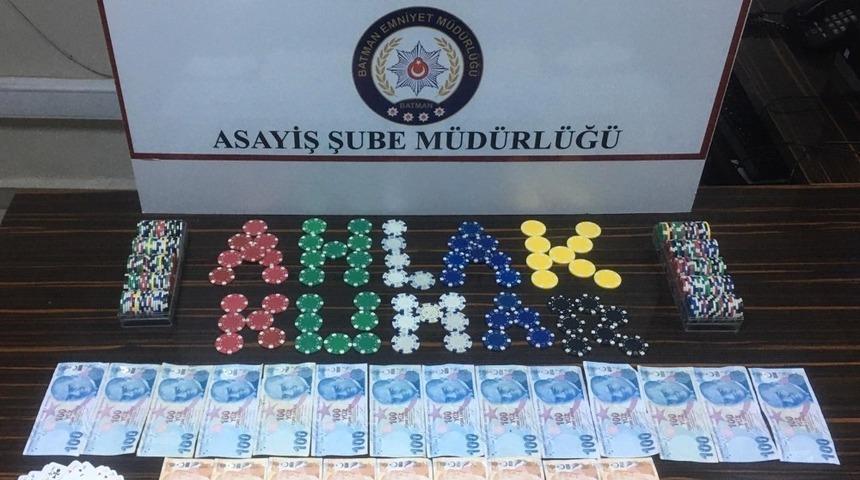 Batman&rsquo;da kumar oynayan 10 kişiye 12 bin lira ceza