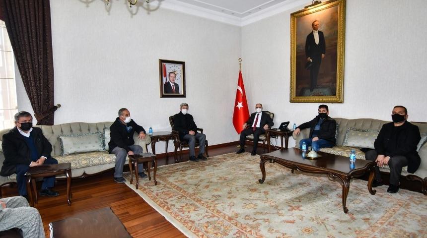 Vali Özkan: "Şehitlerimizin emanetlerine hizmet etmenin gururunu yaşıyoruz"