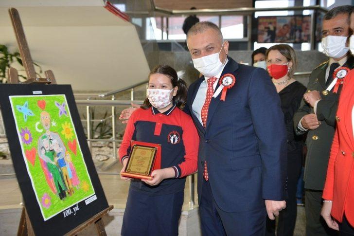 Antalya İstiklal Marşı için tek yürek oldu G2