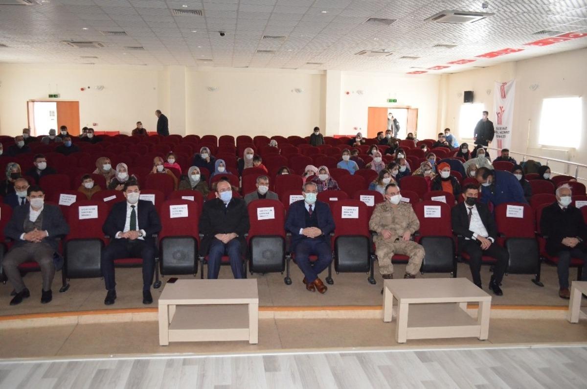 12 Mart İstiklal Marşı&rsquo;nın kabul&uuml; ve Mehmet Akif Ersoy&rsquo;u Anma G&uuml;n&uuml;