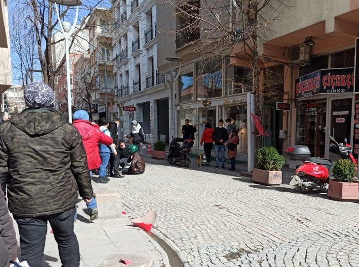 Yine ara sokak, yine kurye kazası G4