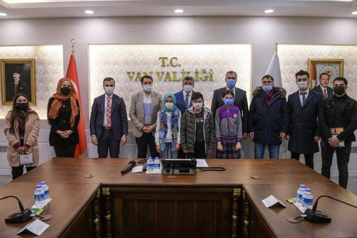Van’da ‘İstiklal’den İstikbal’e Kompozisyon ve Mektup Yarışması’ sonuçlandı G1