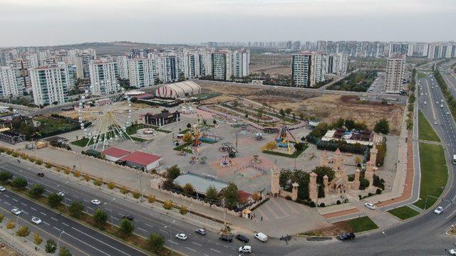 Büyükşehir Lunapark-Aquapark ihalesini pazartesi günü gerçekleştirecek