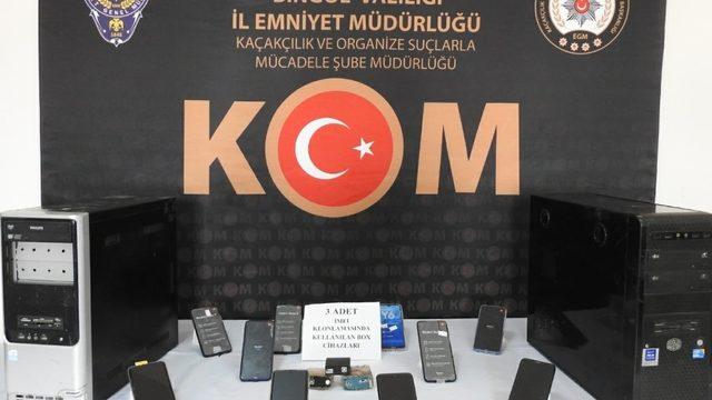 Bingöl’de kaçakçılıkla mücadele,  86 adet telefon ele geçirildi