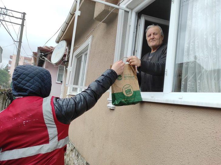 Büyükşehirden iki mahalleye 5 bin sağlık destek paketi G2