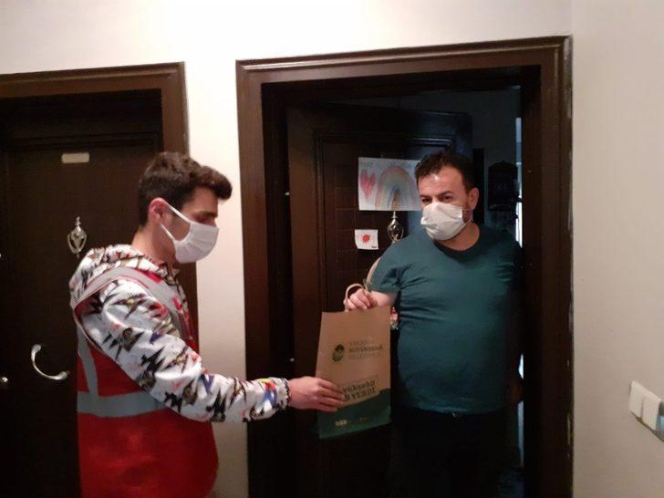 Büyükşehirden iki mahalleye 5 bin sağlık destek paketi G4