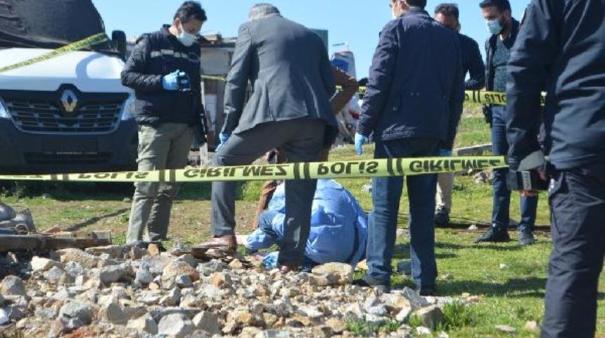 Ayvalık'ta poşet içinde yeni doğan bebek cesedi bulundu