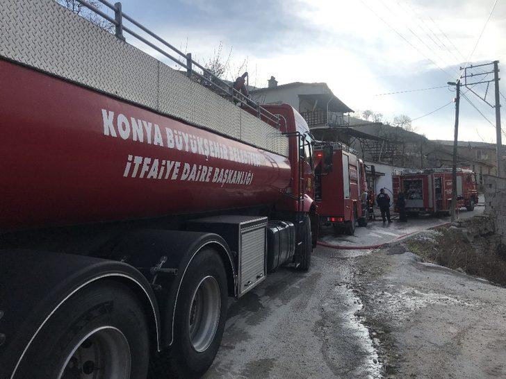 Müstakil evdeki yangın paniğe neden oldu G2