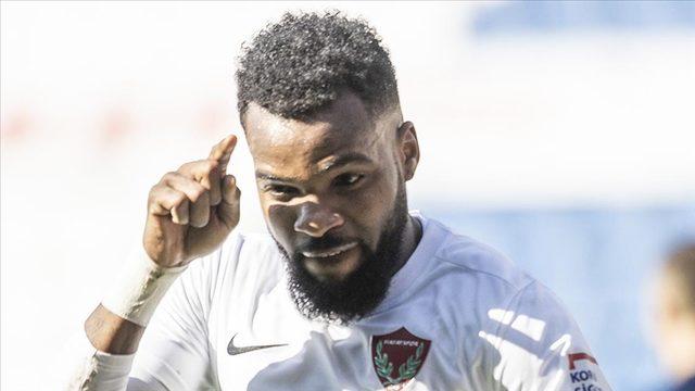 Aaron Boupendza'ya Premier Lig'den 7 talip birden!