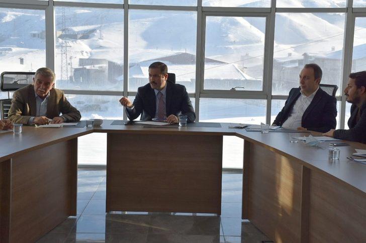 Başkan Geylani birim amirleri ile toplantı yaptı G2