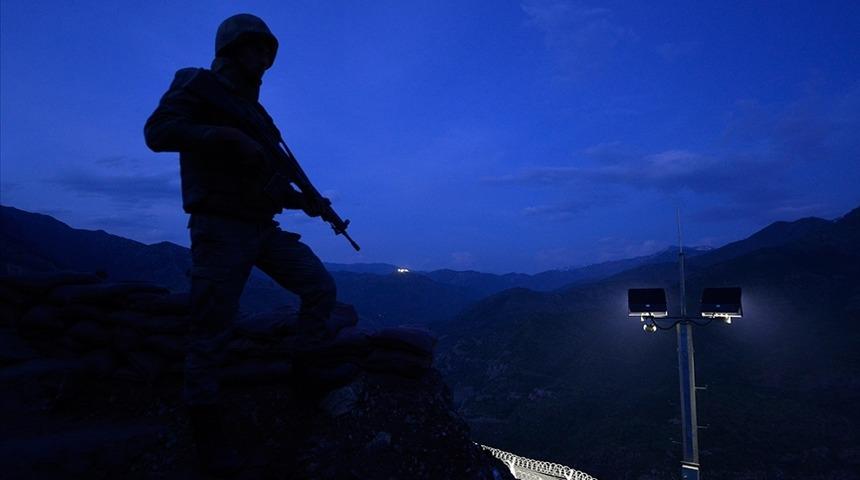 Son dakika! İçişleri Bakanlığı duyurdu: Bombalı eylem hazırlığında olan PYD/YPG'li terörist yakalandı