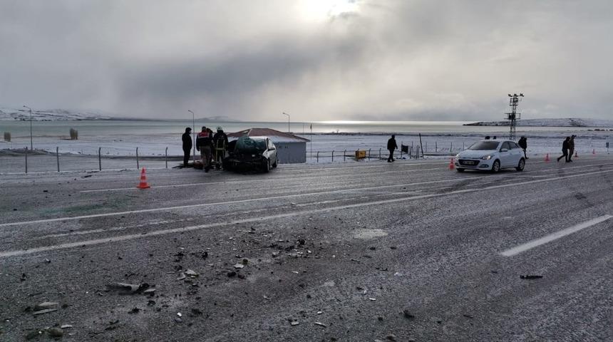 Van’da trafik kazası: 1 ölü, 2 yaralı
