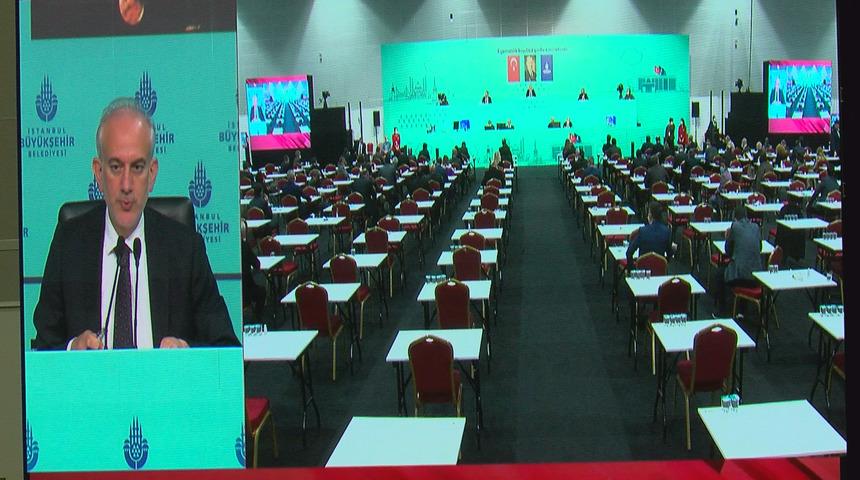 Sağlık çalışanlarının İSPARK'ı ücretsiz kullanma süresi uzatıldı