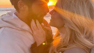 Can Yaman'ın sevgilisi Diletta Leotta'dan göğüs dekolteli poz