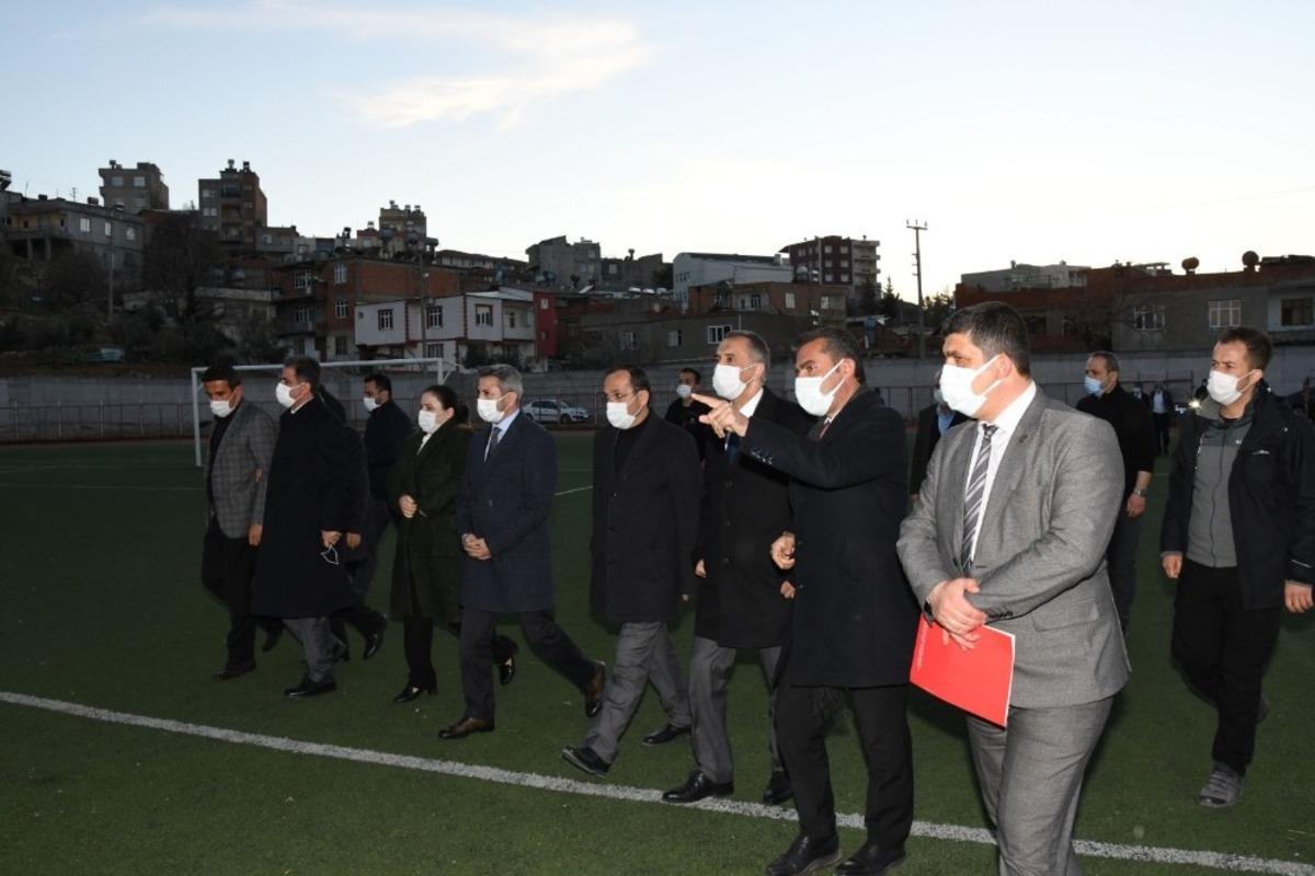 Vali ve milletvekilleri kamu yatırımlarını inceledi