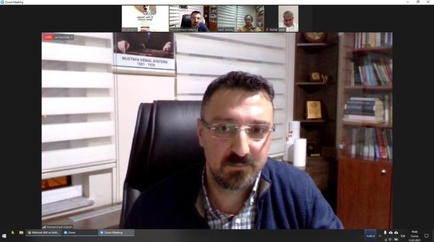 &Uuml;niversitede &ldquo;Mehmet Akif ve İstiklal Marşı&rdquo; başlıklı s&ouml;yleşi ger&ccedil;ekleştirildi