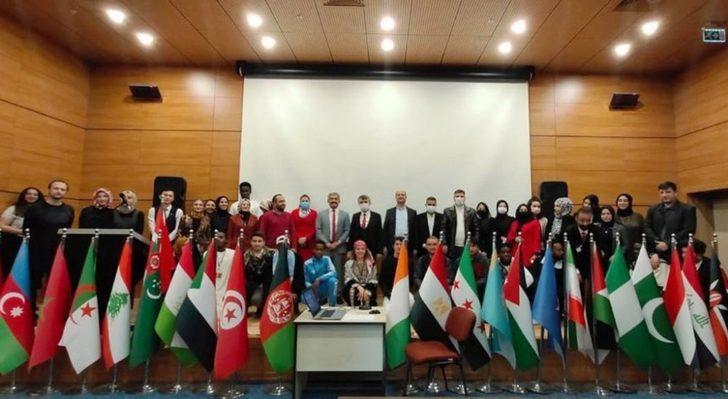 Rektör Uysal: “Hilalin dalgalandığı her yerde bizler canımızı vermeye hazırız” G1