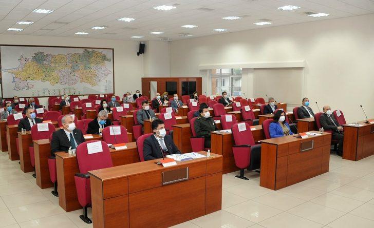 Rektör Aldemir; "Maske mesafe ve hijyen protokolünü titizlikle uyguluyoruz" G1