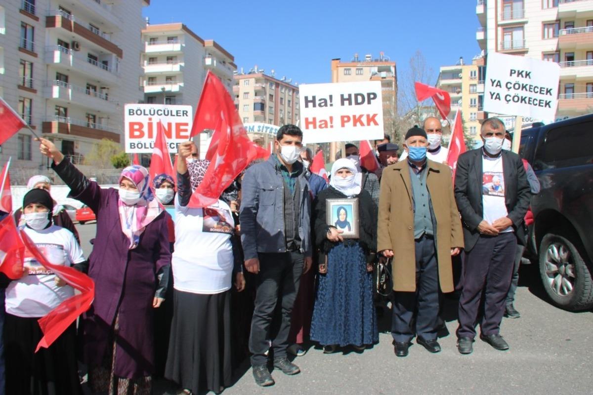 Diyarbakır&rsquo;daki evlat n&ouml;betine bir aile daha katıldı