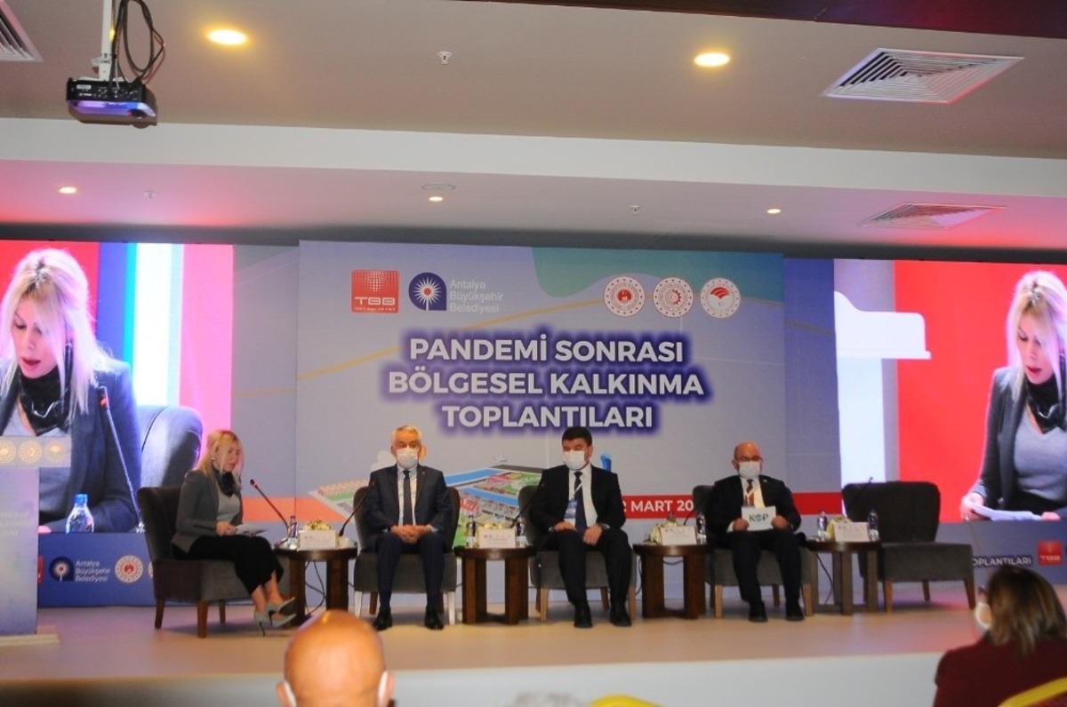 Başkan Başdeğirmen: &ldquo;Geleceğe hazırlanmak zorundayız&rdquo;