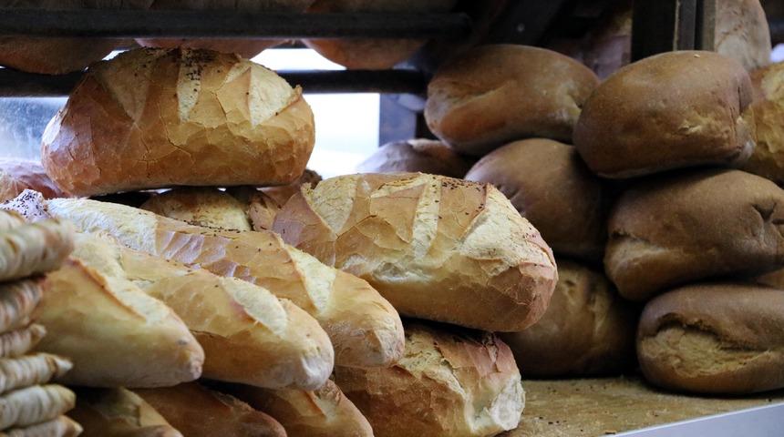 Mahkeme zammı iptal etti: Ekmek tekrar 1,5 TL'den satışa sunuldu
