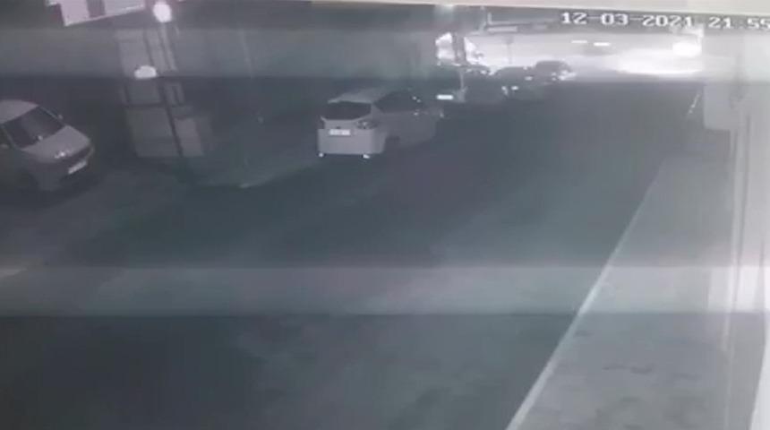 Giresun&rsquo;da motosiklet kazası g&uuml;venlik kameralarına yansıdı