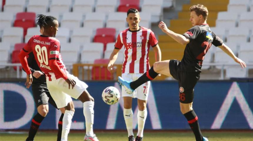 ÖZET | Sivasspor - Karagümrük maç sonucu: 1-0