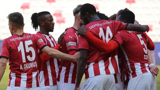 Yiğidolar 8. galibiyetini aldı