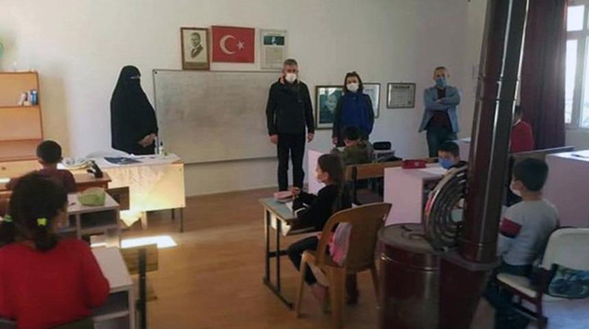 İmamın eşinin çarşaflı derse girmesine ilişkin soruşturma açıldı