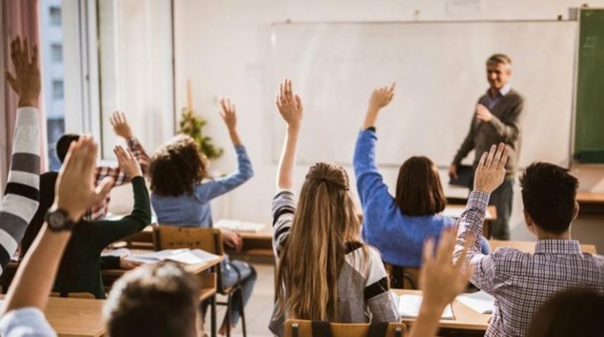 Yüz yüze eğitim iptal mi olacak? Okullar kapanacak mı?