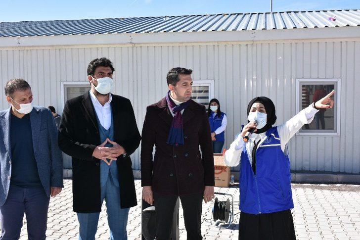 İstiklal Marşı’nın 10 kıtasını ezbere okuyan  Suriyeli Aye, duygulandırdı G1