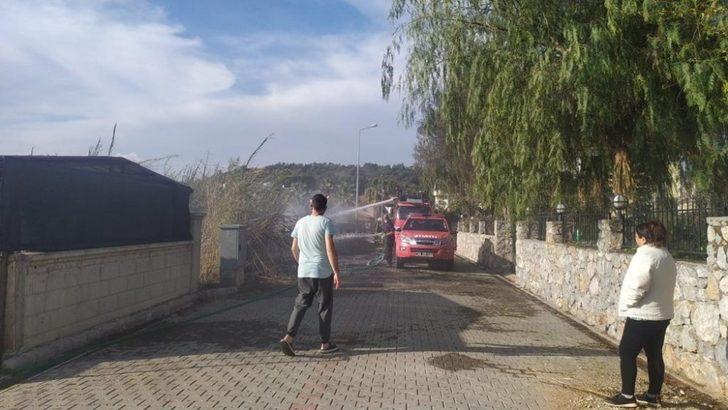 Fethiye’de kış ortasında arazi yangını G3