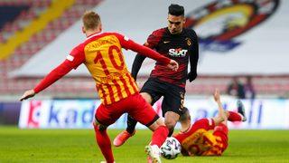 Galatasaraylı Radamel Falcao'ya Kolombiya'dan kötü haber