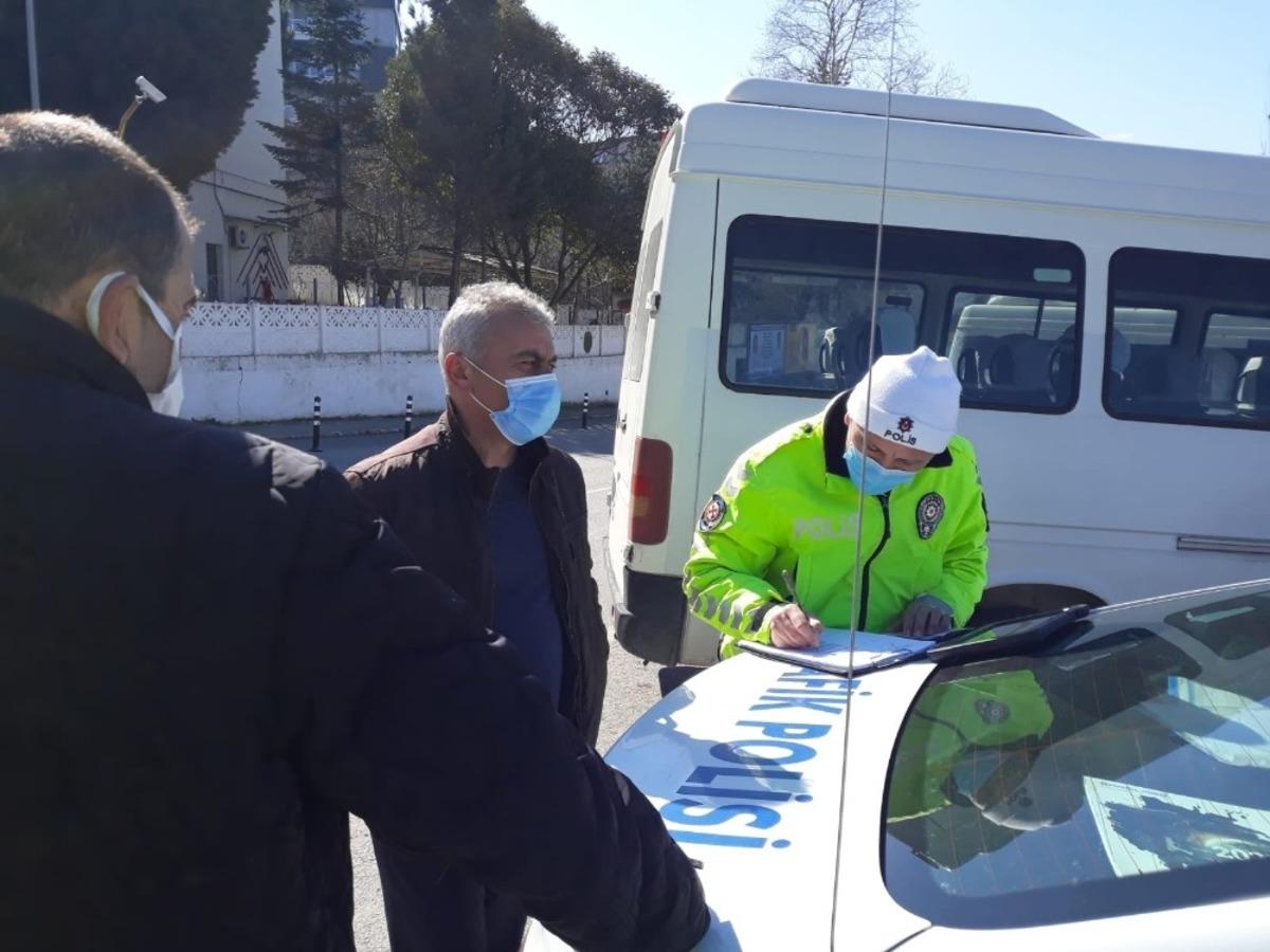 D&uuml;zce&rsquo;de toplu taşıma ara&ccedil;ları denetlendi