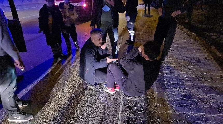 Karabük’te kaza yapan sürücüyü kimse sakinleştiremedi! Dakikalarca gözyaşı döktü