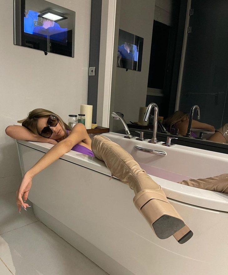 Nihal Candan küvetten paylaştı G1